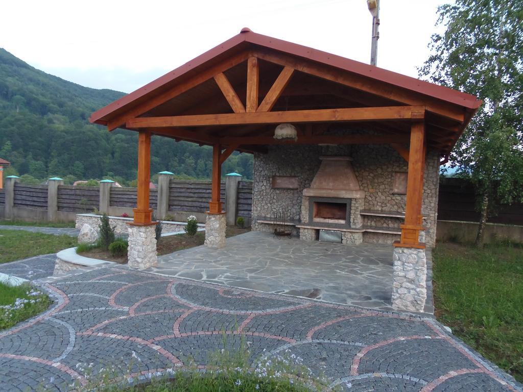 فندق Tourist Complex Karina بوليانا المظهر الخارجي الصورة